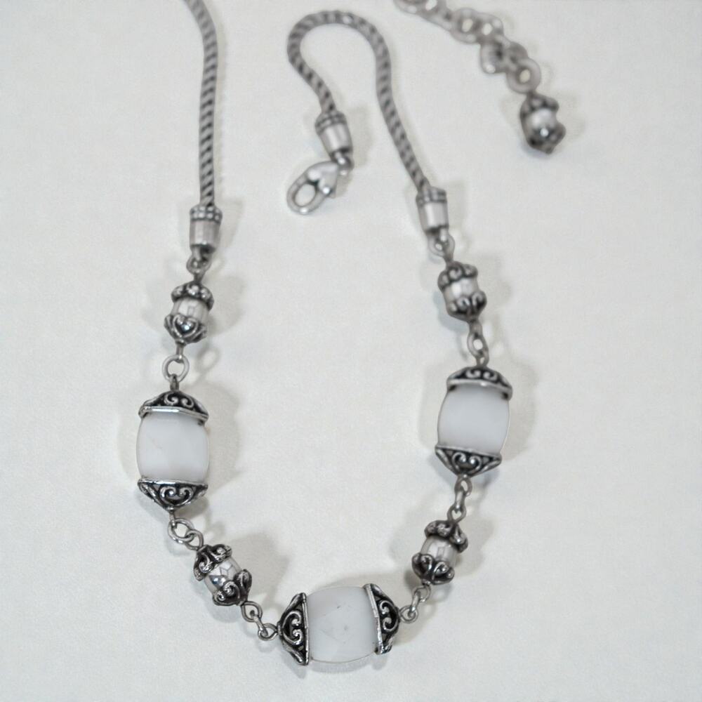 Brighton Mother of Pearl Abalone Shell Beaded Necklace Retired Silver Plated - Picture 5 of 6